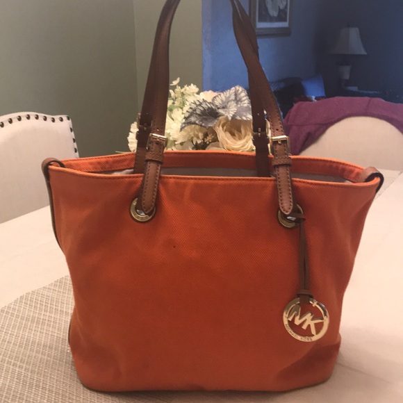 Michael Kors Handbags - Michael Kors Orange canvas bag